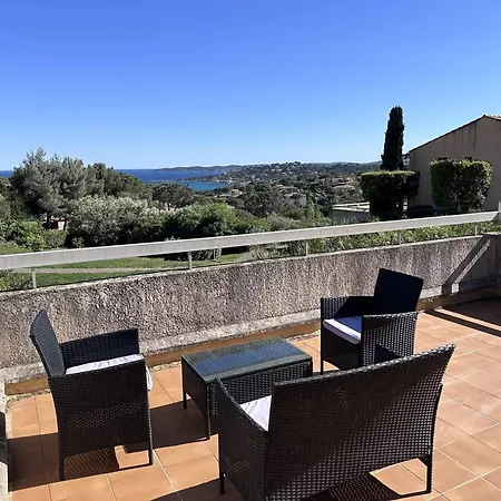 Apartment Avec Terrasse Ensoleillee Pour 6 Personnes A - Fr-1-768-77 Sainte-Maxime