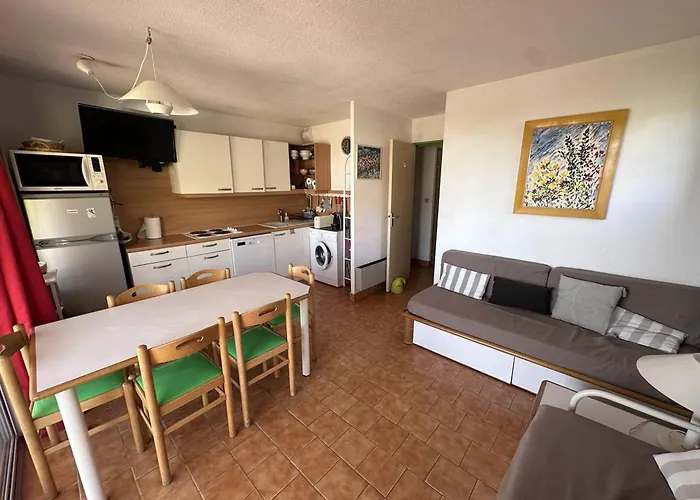 Apartamento Avec Terrasse Ensoleillée Pour 6 Personnes à - Fr-1-768-77 Sainte-Maxime